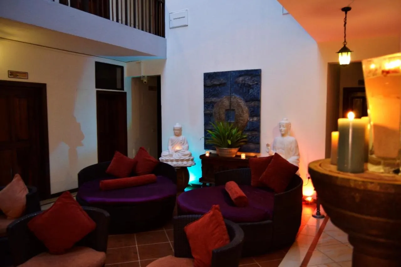Hotel Aquamarina Suites Santa Maria